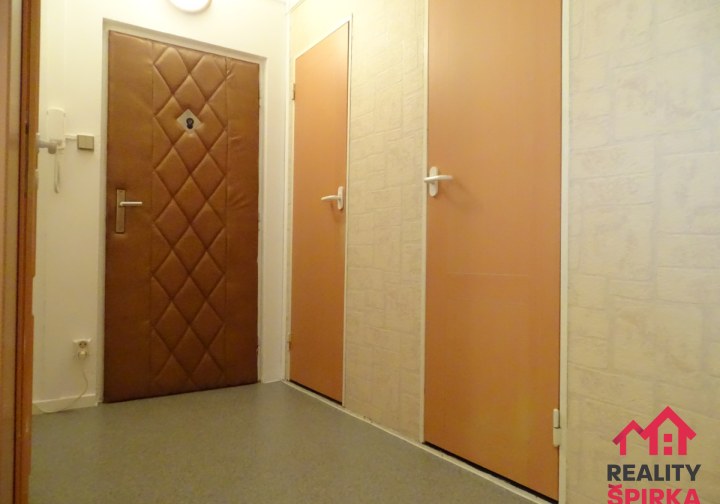 3214_9324188657.jpg