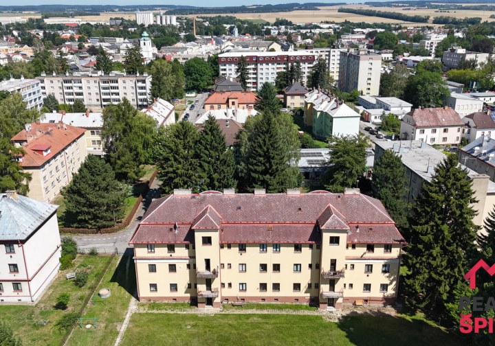 3277_7676800840.jpg